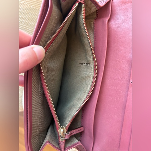 Authentic Fendi Zucchino Canvas Pink Leather Bifold Wallet - Picture 7 of 11